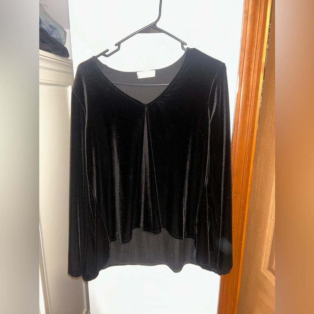 Altar’d State black velvet blouse. Size Medium